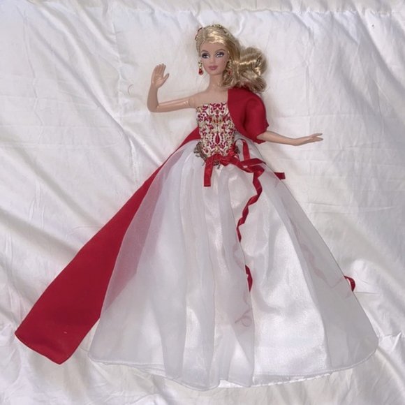 2010 Holiday Barbie - Picture 1 of 4